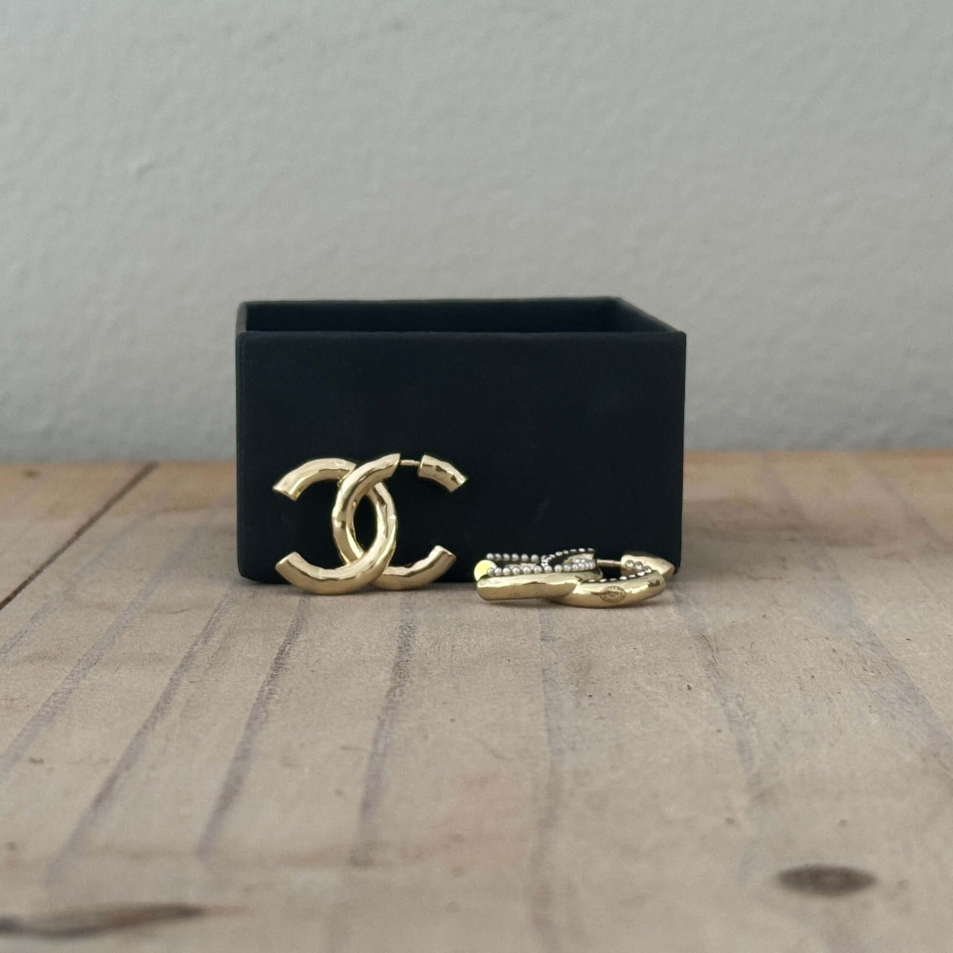 Chanel Lighter Gold CC w/ Crystals/Pearls Earrings Pre-Owned - My Mama Found What  