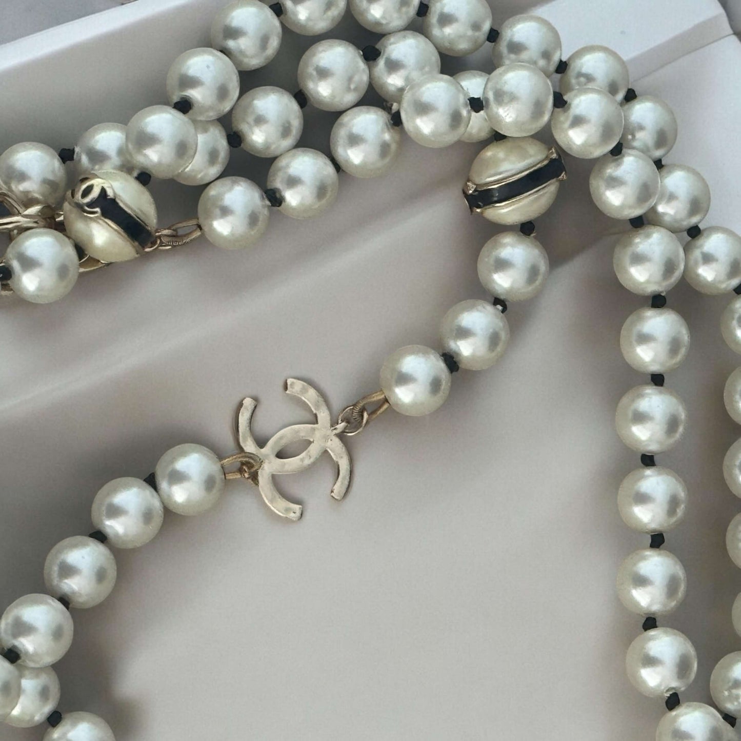 Chanel Pearl Gold CC Pre-Owned Necklace - My Mama Found What   My Mama Found What 