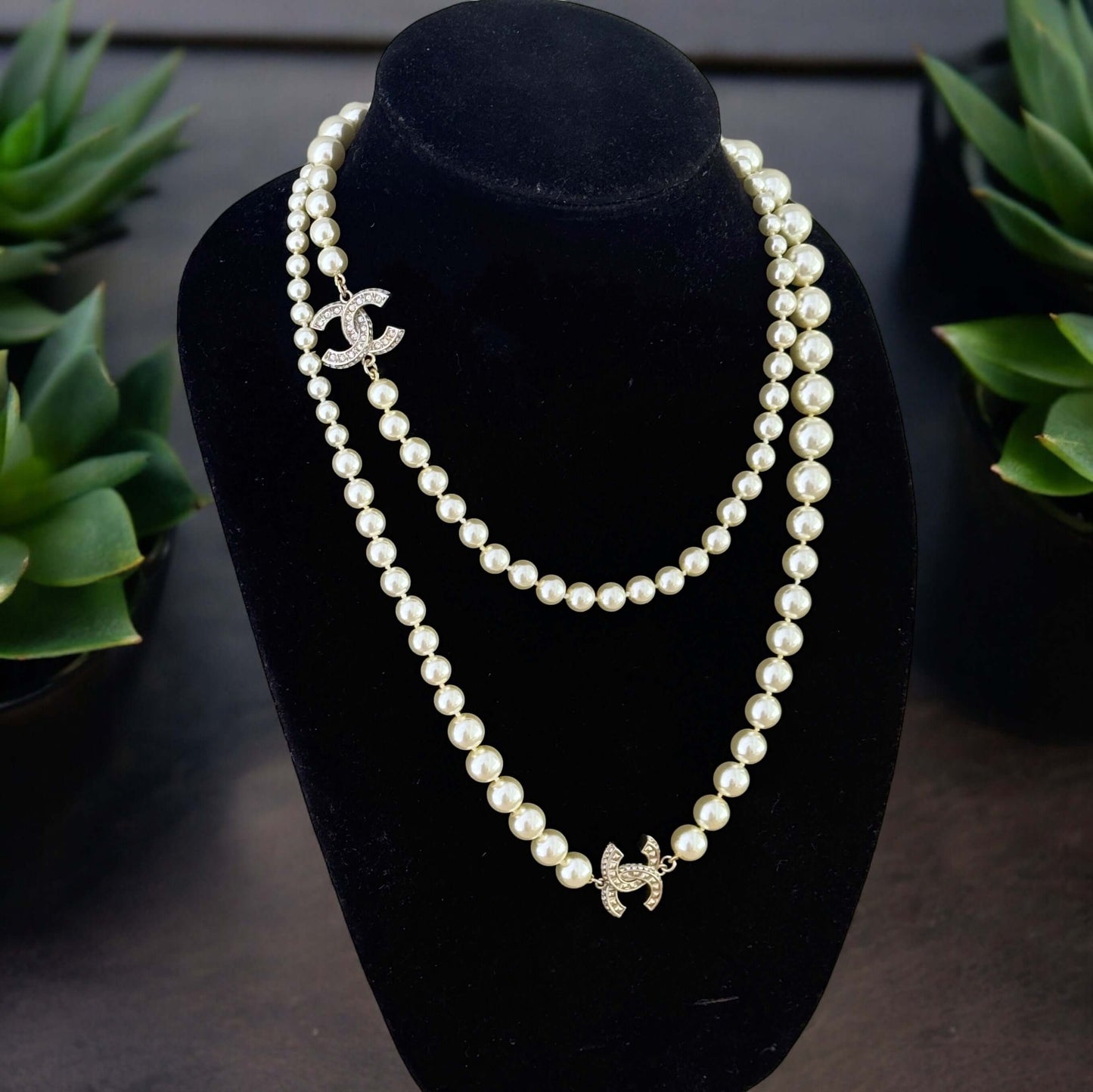 Chanel Pearl Knotted Sweater Necklace with CC - My Mama Found What   My Mama Found What 