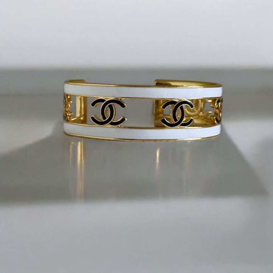 Chanel Strass CC Enamel Cuff 24 Pre-Owned - My Mama Found What  