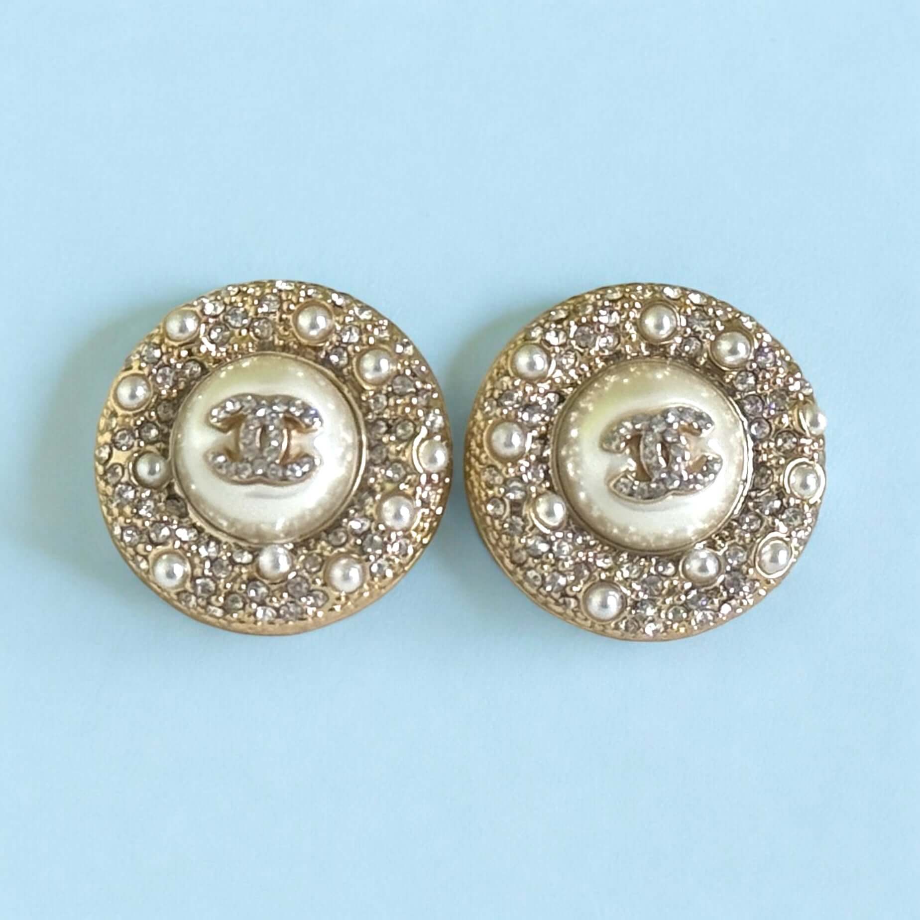 Chanel Strass CC Round Enamel Pearls Bling Earrings - My Mama Found What  