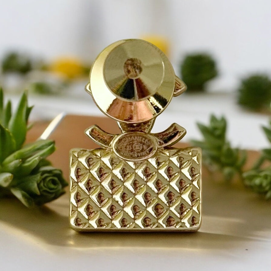 Chanel Strass Lighter Gold Set of 3 Crystal Encrusted Double C Cut Out Brooch PinsEmbrace daring style with this set of 3 Chanel brooch pins. Each one is uniquely designed, with crystal encrusted C-cutouts in a striking gold tone. Add these to any outfit My Mama Found What 