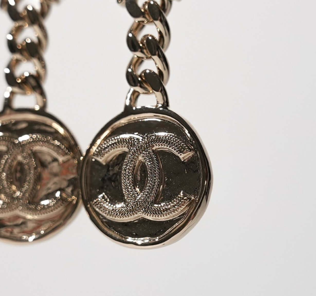 Chanel Strass Stars Dangle CC Earrings Pre-Owned - My Mama Found What   My Mama Found What 