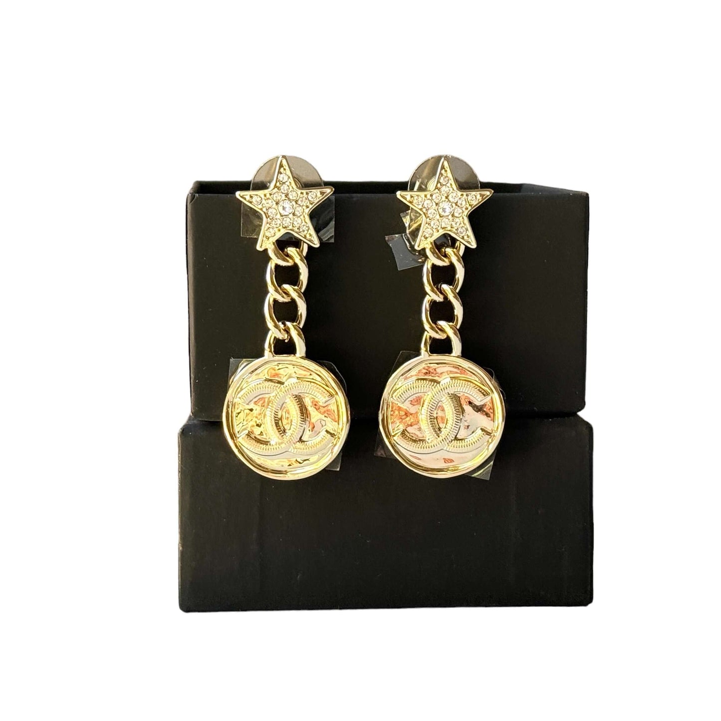 Chanel Strass Stars Dangle CC Earrings Pre-Owned - My Mama Found What   My Mama Found What 