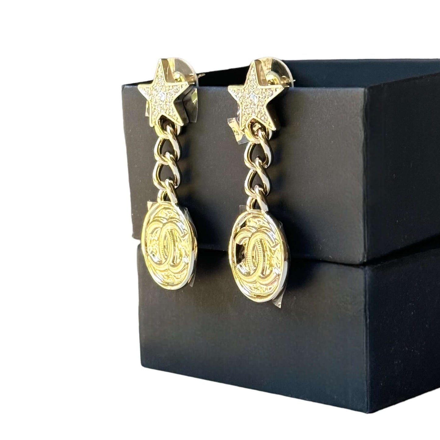 Chanel Strass Stars Dangle CC Earrings Pre-Owned - My Mama Found What   My Mama Found What 