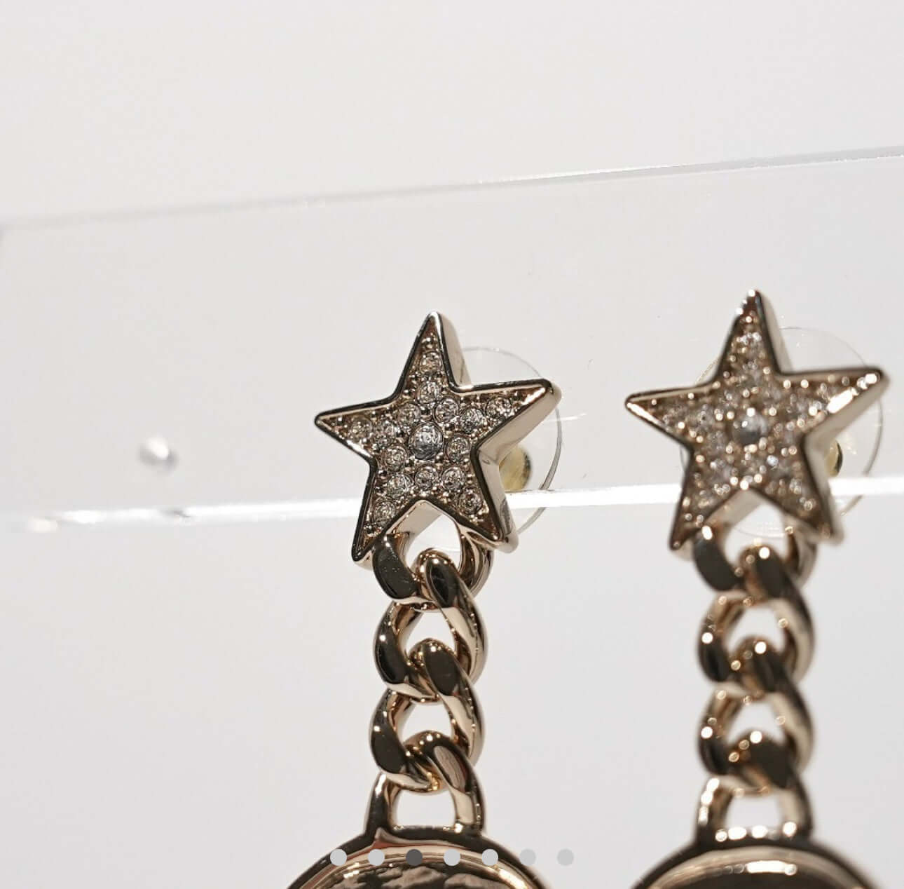 Chanel Strass Stars Dangle CC Earrings Pre-Owned