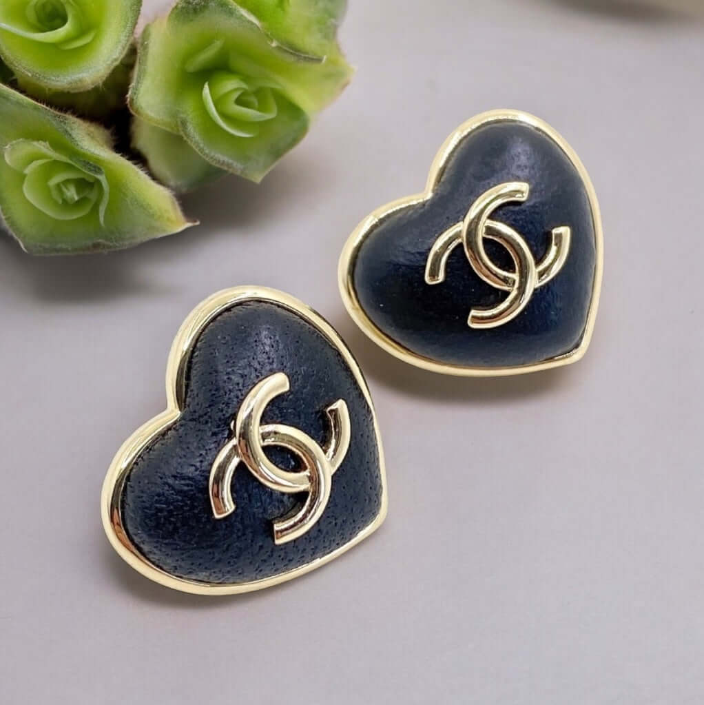 Pre-Owned Chanel Gold CC Black Leather Heart Shaped Post Earrings