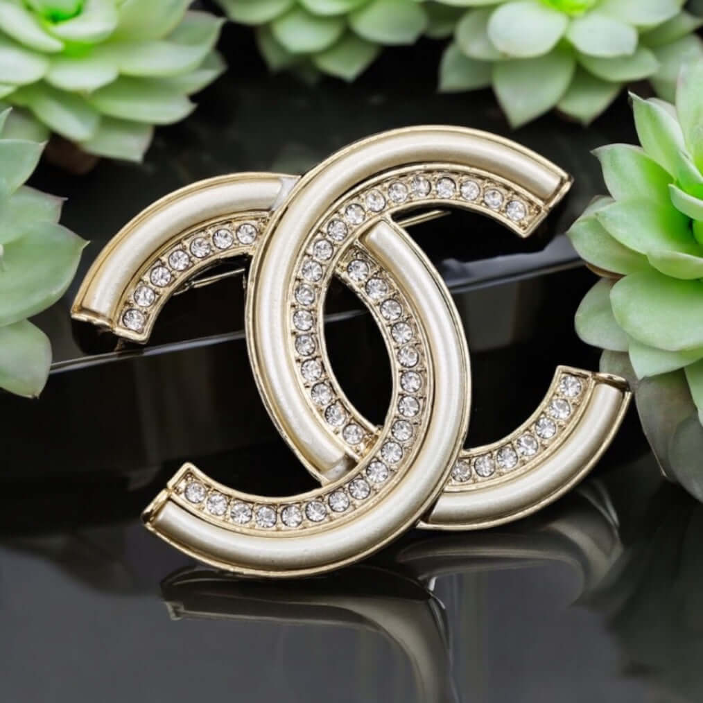 Chanel Gold CC Brooch crystals Pre-Owned