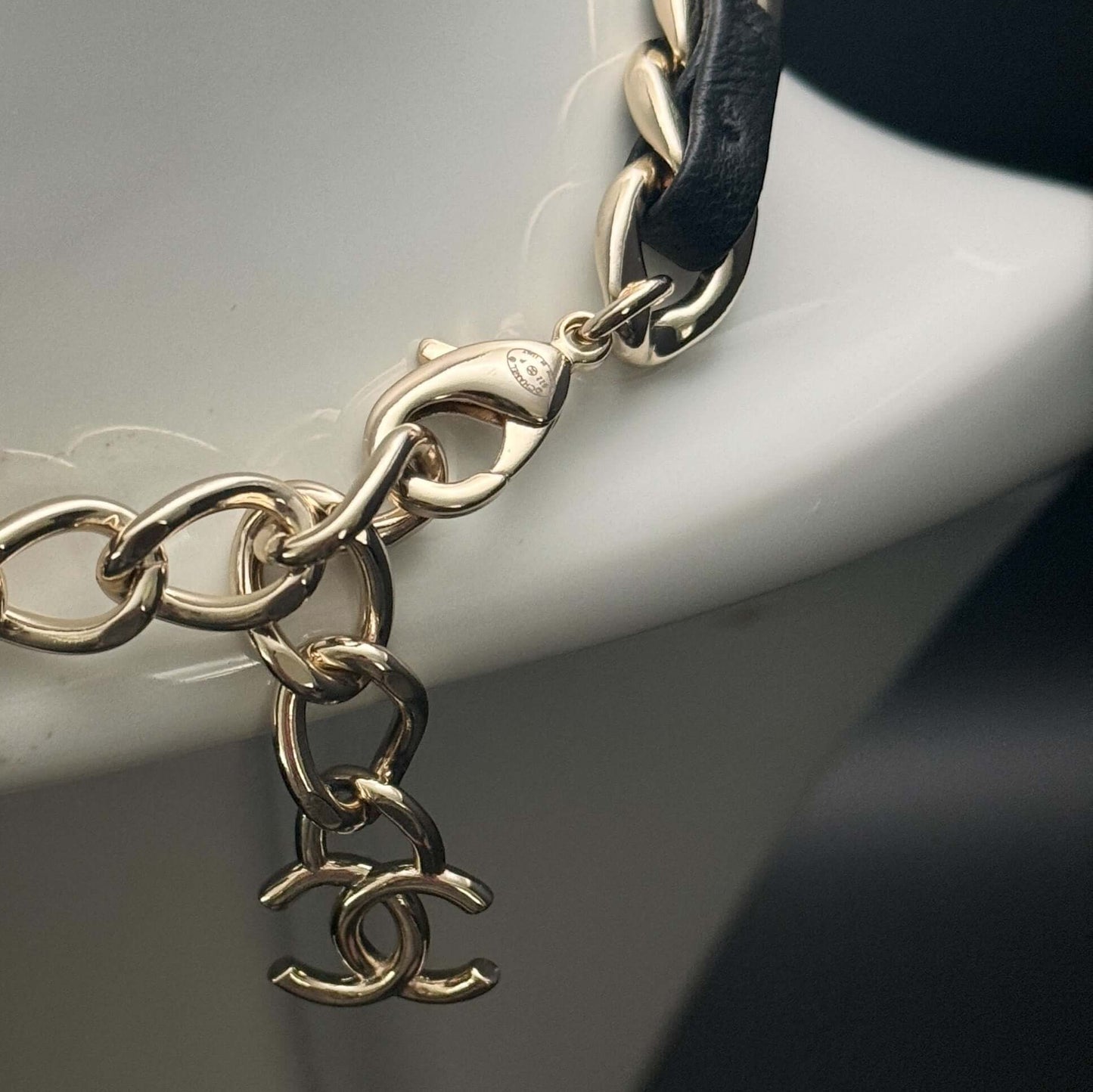 Authentic Chanel Gold CC Chain Leather Choker Pre-Owned