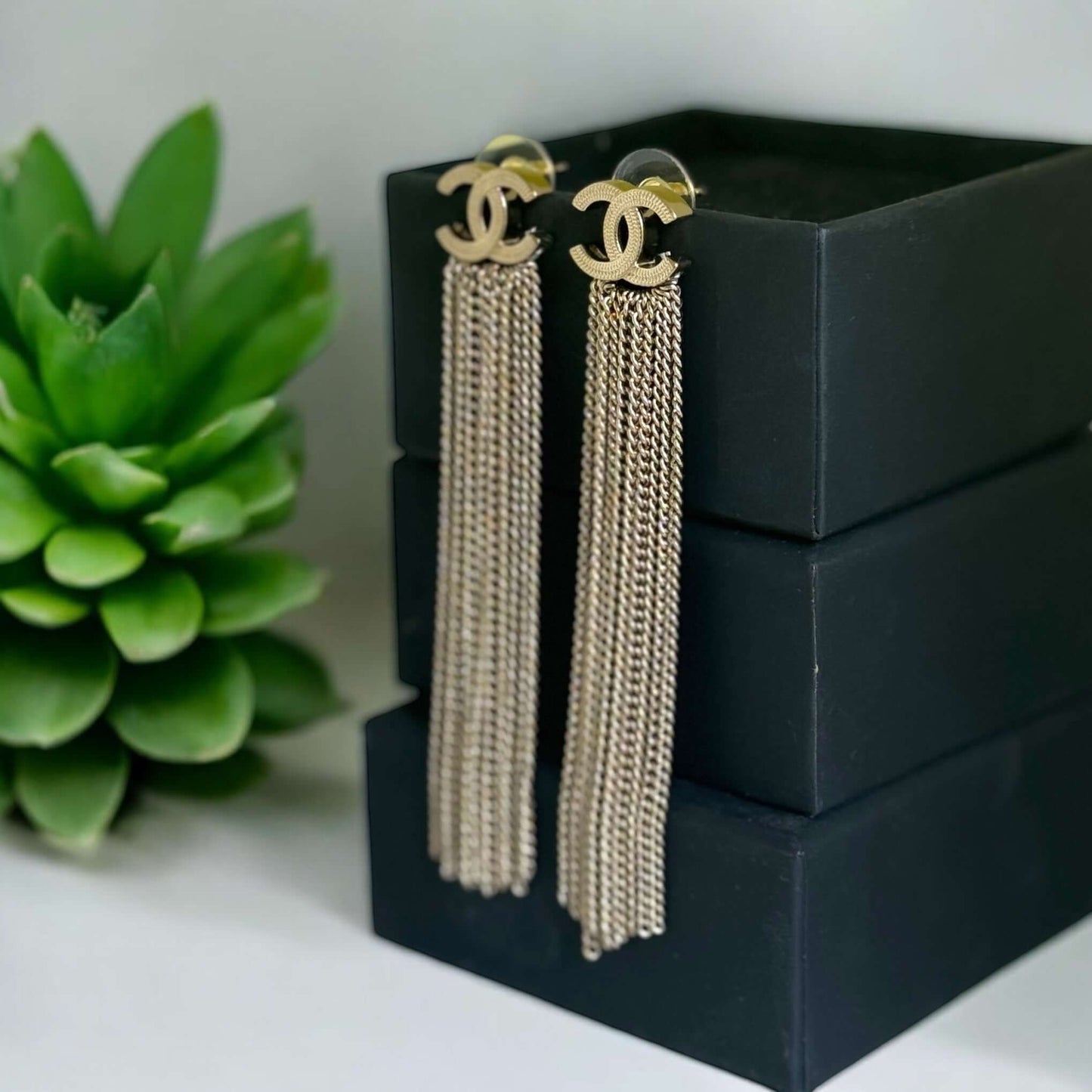 Pre-Owned Authentic Chanel Gold CC With Long Dangling Chain Earrings