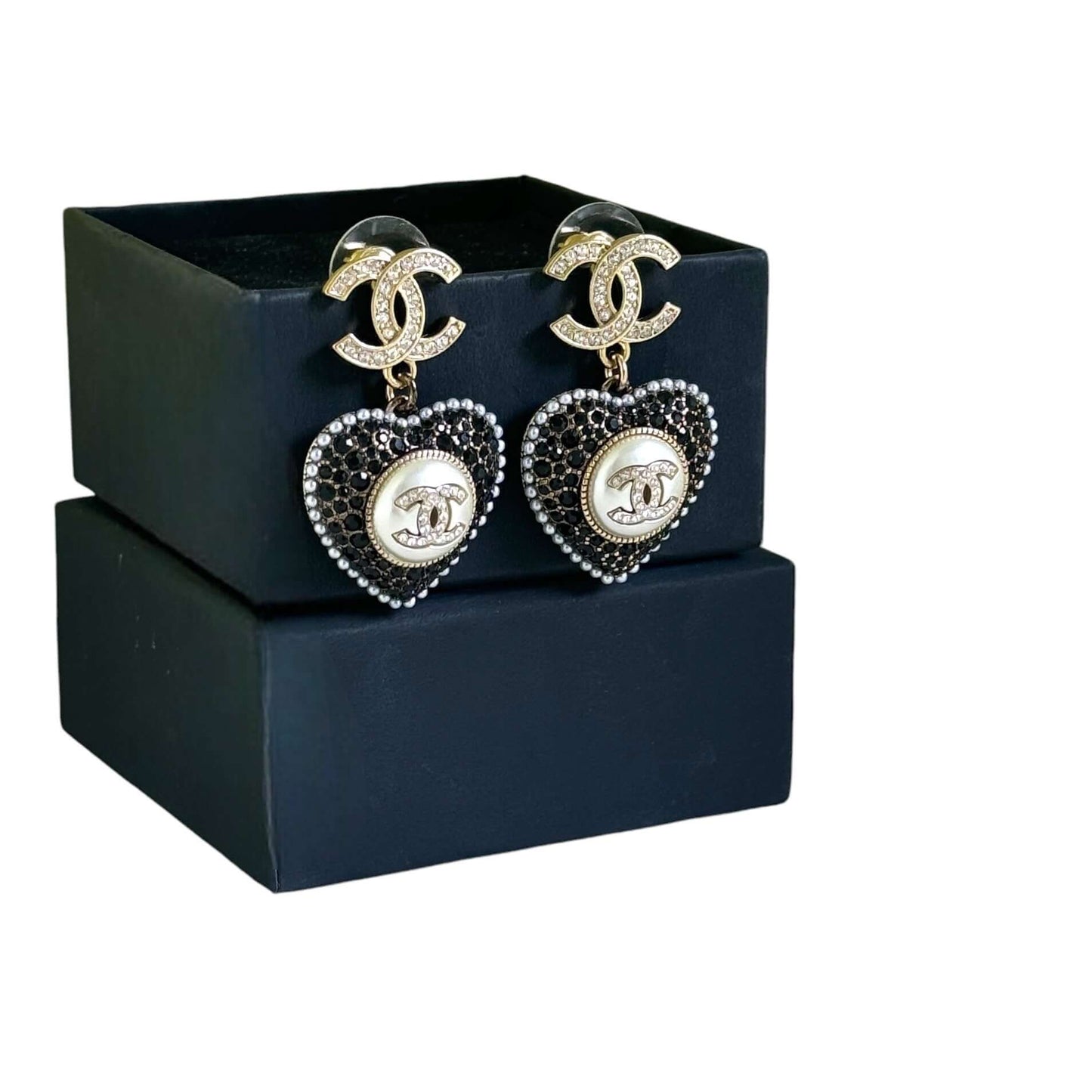 Pre-Owned Authentic Chanel CC Heart Dangle Earrings