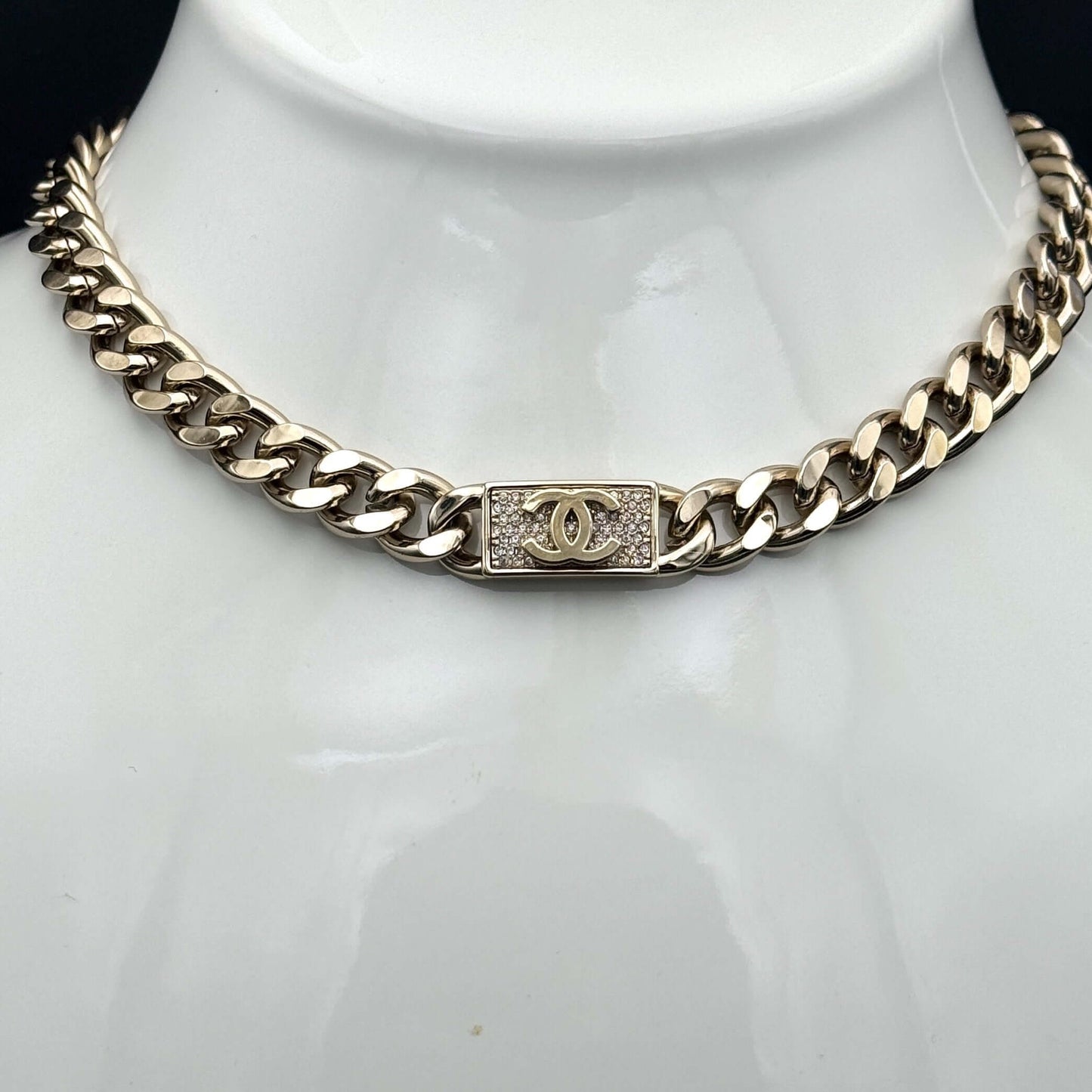 Authentic Chanel Gold Bar CC Chain Choker/Necklace Pre-Owned