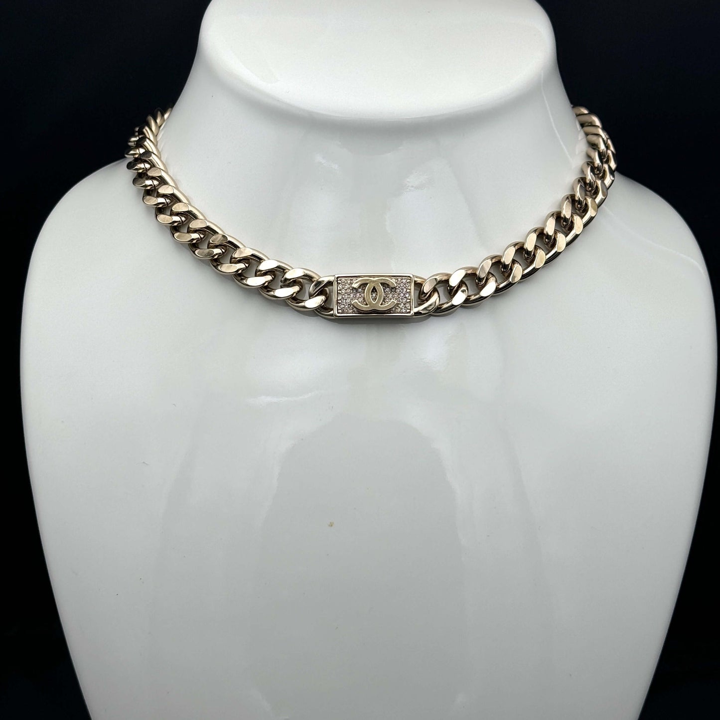 Authentic Chanel Gold Bar CC Chain Choker/Necklace Pre-Owned