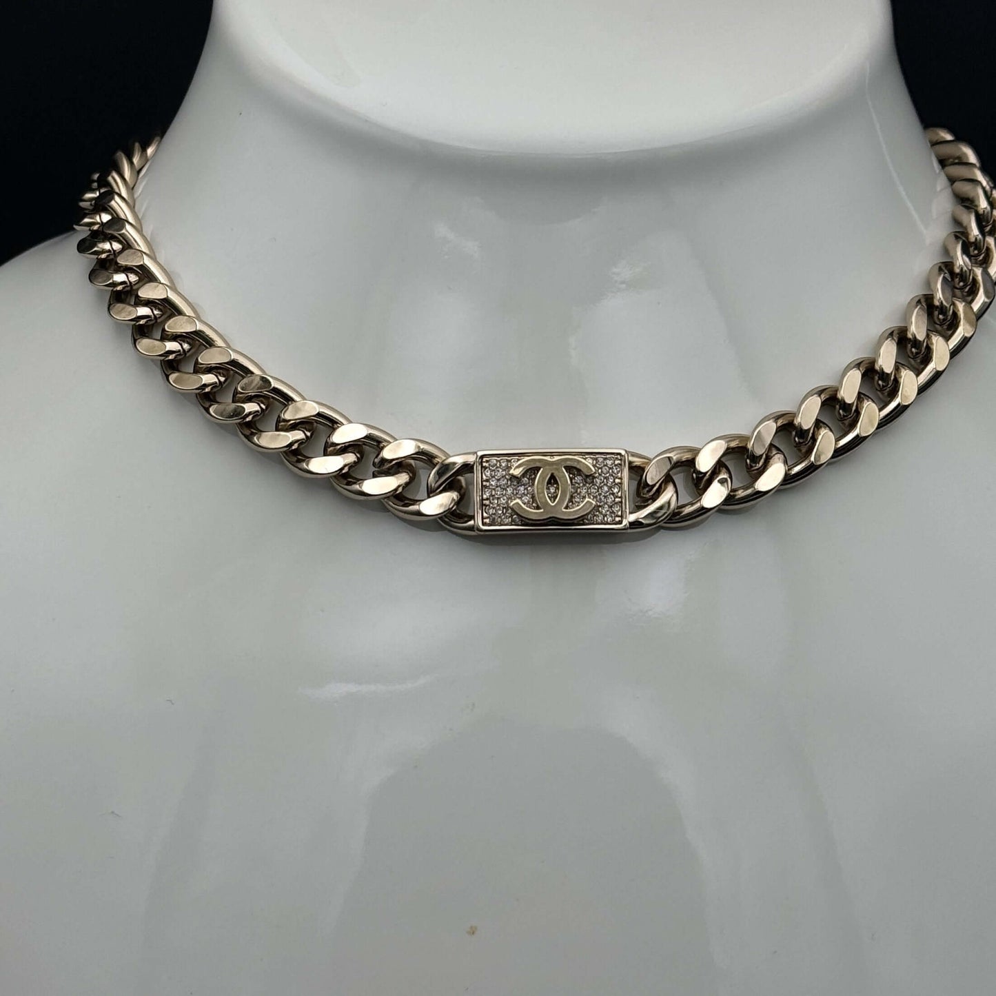 Authentic Chanel Gold Bar CC Chain Choker/Necklace Pre-Owned