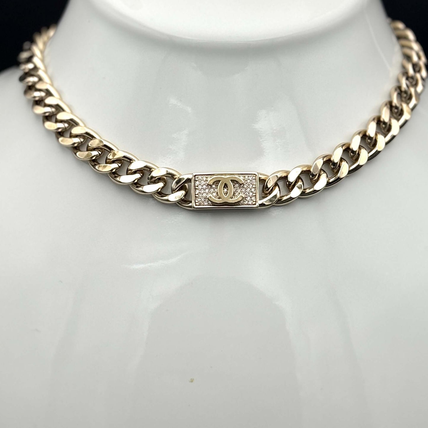 Authentic Chanel Gold Bar CC Chain Choker/Necklace Pre-Owned