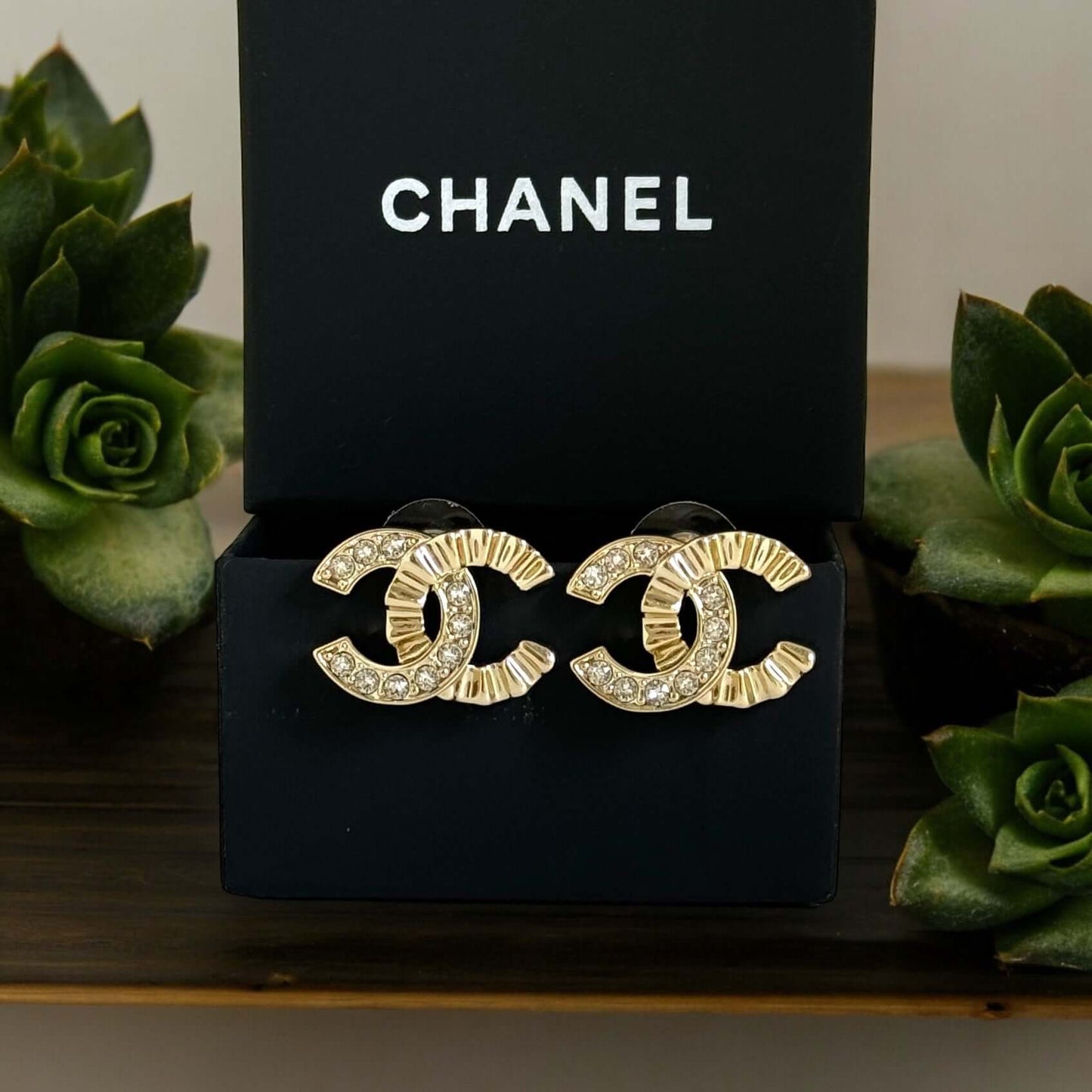 Chanel Gold CC Crystals Earrings Pre-Owned 21