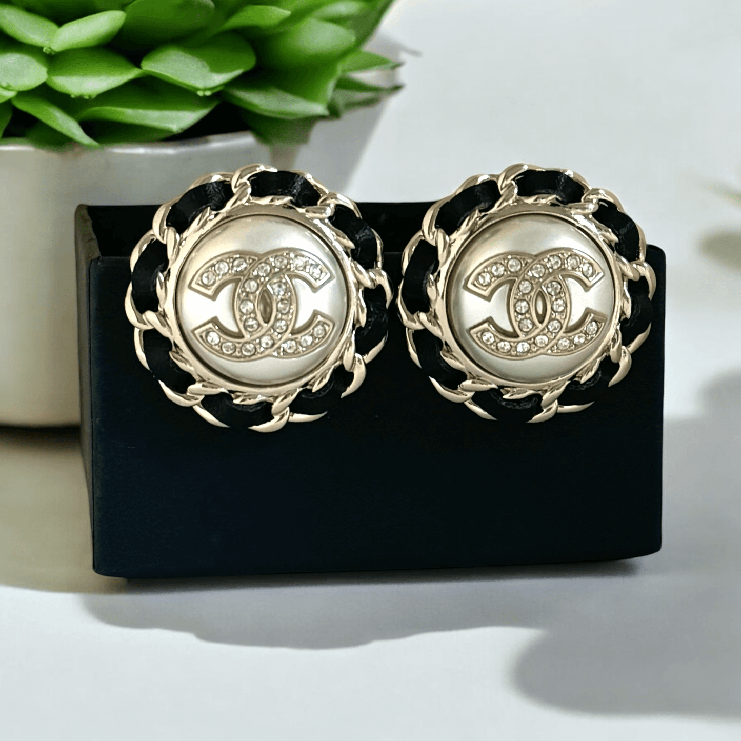 Authentic Chanel CC Gold Enamel Pre-Owned Earrings