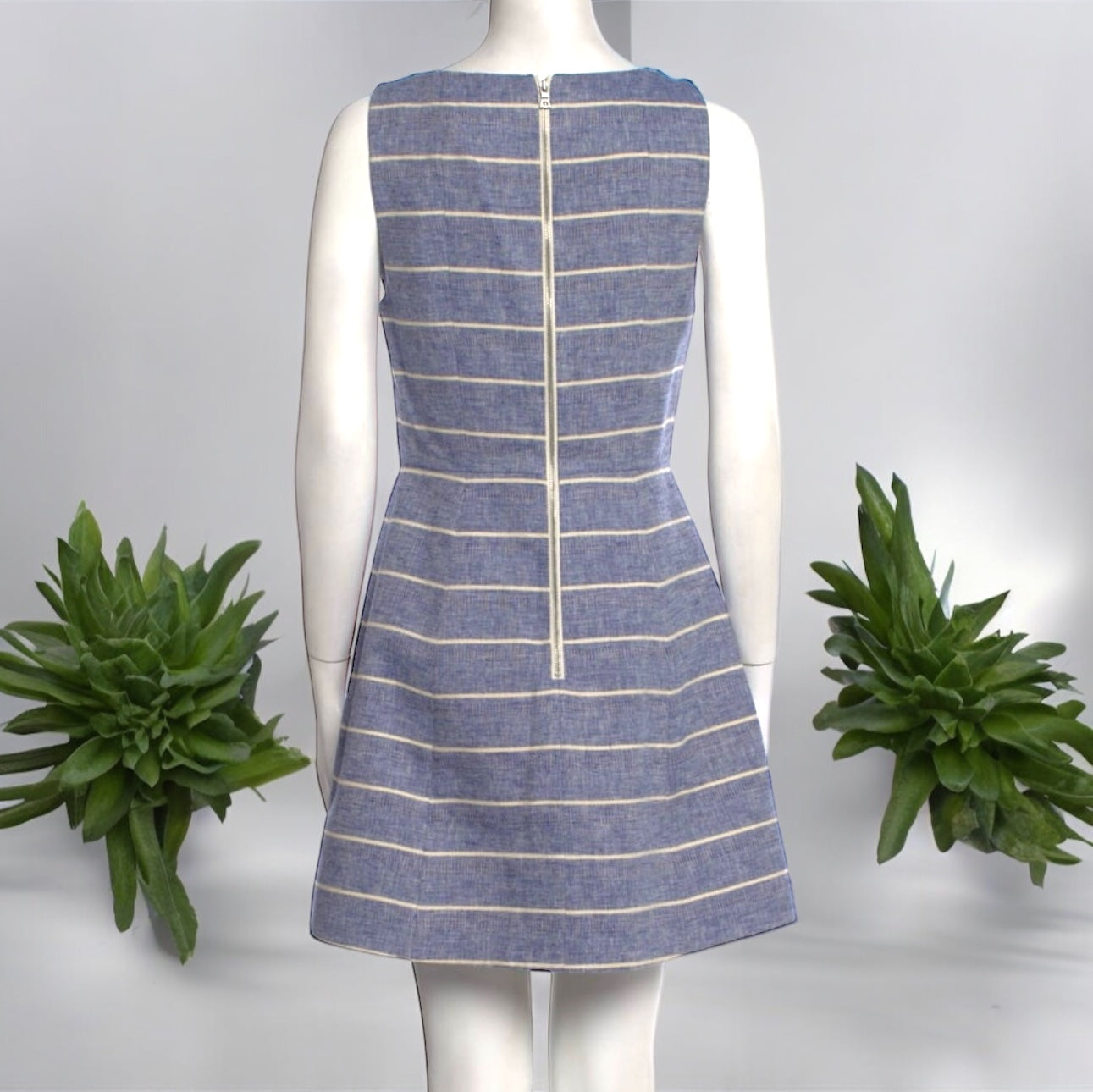 NWT Alice & Olivia Sleeveless Blue & White Striped Lindsey DressBrand New Sold Out Perfect for the warmer months . Very Flattering as it brings in your waist and gives you freedom below ! Lined Zips in the Back Dress this Classic , Minimalist Dress Up . S
