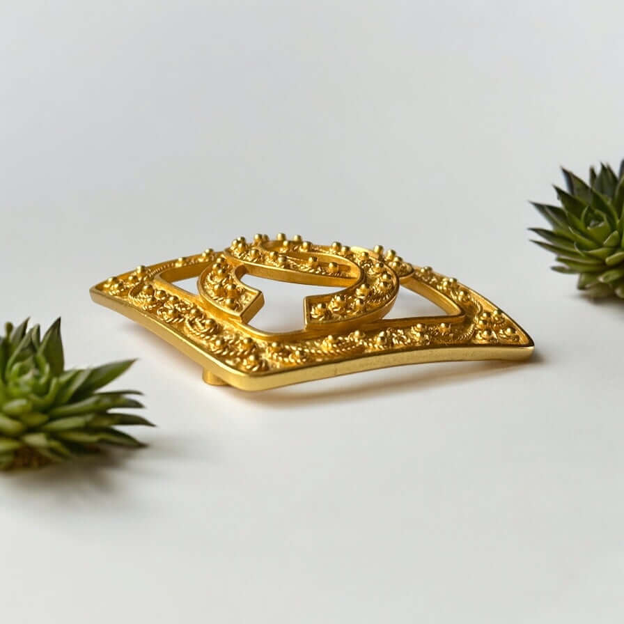 Pre-Owned Authentic Chanel Gold CC Cut Out Brooch - My Mama Found What  
