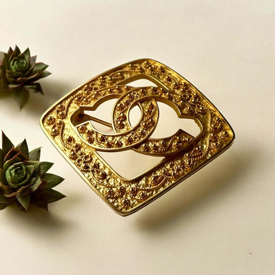 Pre-Owned Authentic Chanel Gold CC Cut Out Brooch - My Mama Found What  
