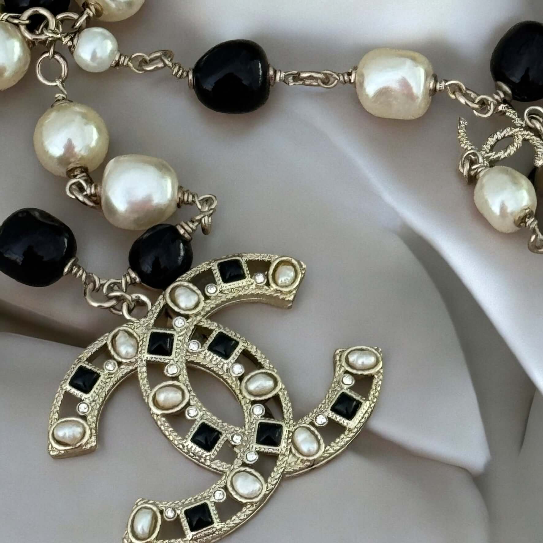 Pre-Owned Chanel CC Multi Strand Wire Link Necklace Authentic - My Mama Found What  