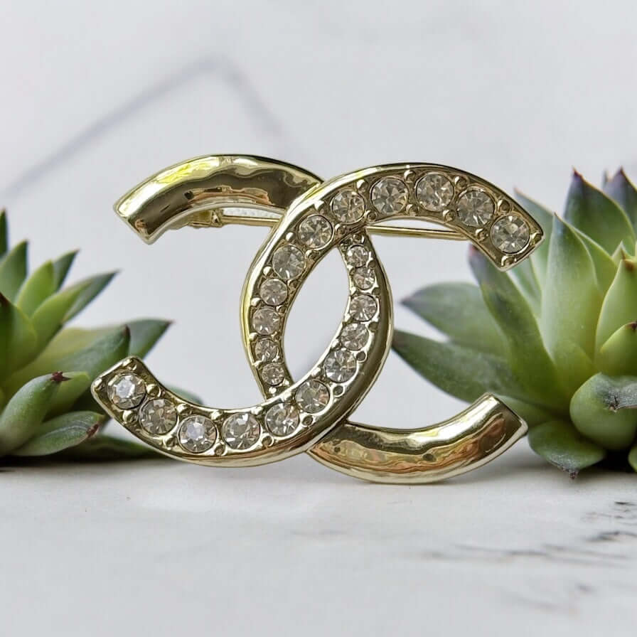 Pre-Owned Chanel CC With Round Clear Crystals Brooch Pin  24 P - My Mama Found What   My Mama Found What 