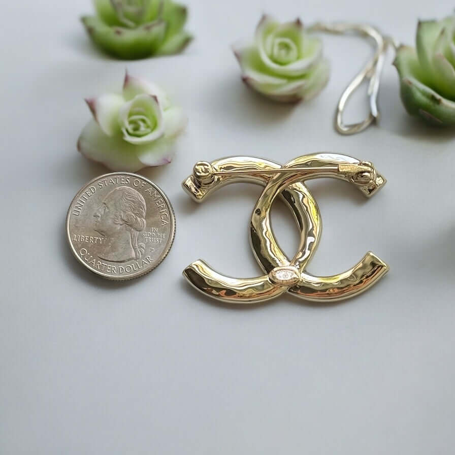 Pre-Owned Chanel CC With Round Clear Crystals Brooch Pin  24 P - My Mama Found What  